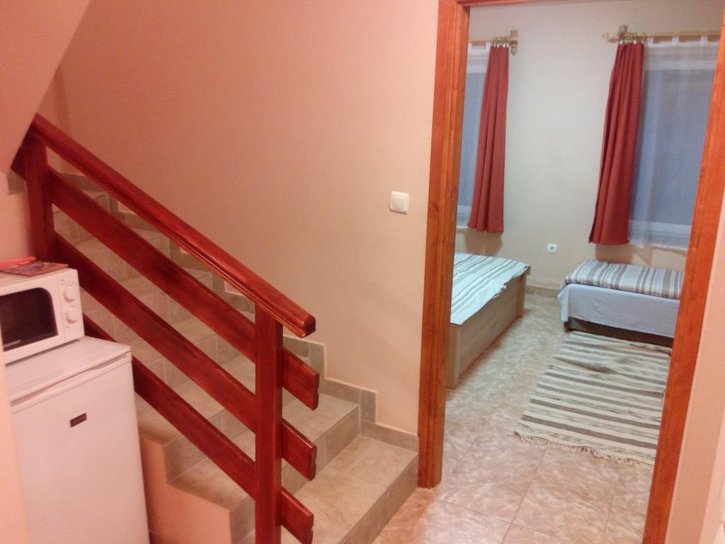 Eva Vendeghaz Guesthouse Hajduszoboszlo Ngoại thất bức ảnh
