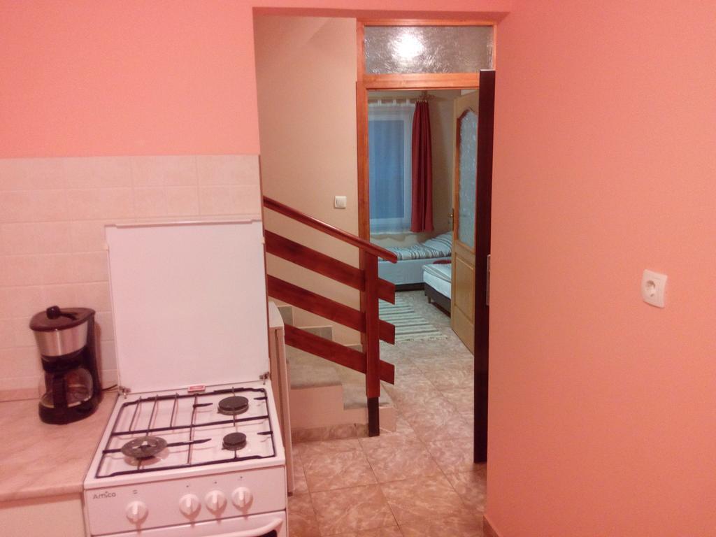 Eva Vendeghaz Guesthouse Hajduszoboszlo Ngoại thất bức ảnh